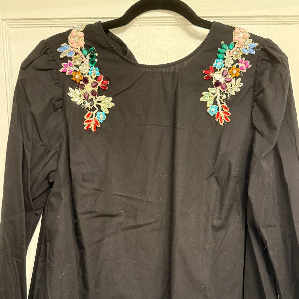 EMBROIDERED SHIRT